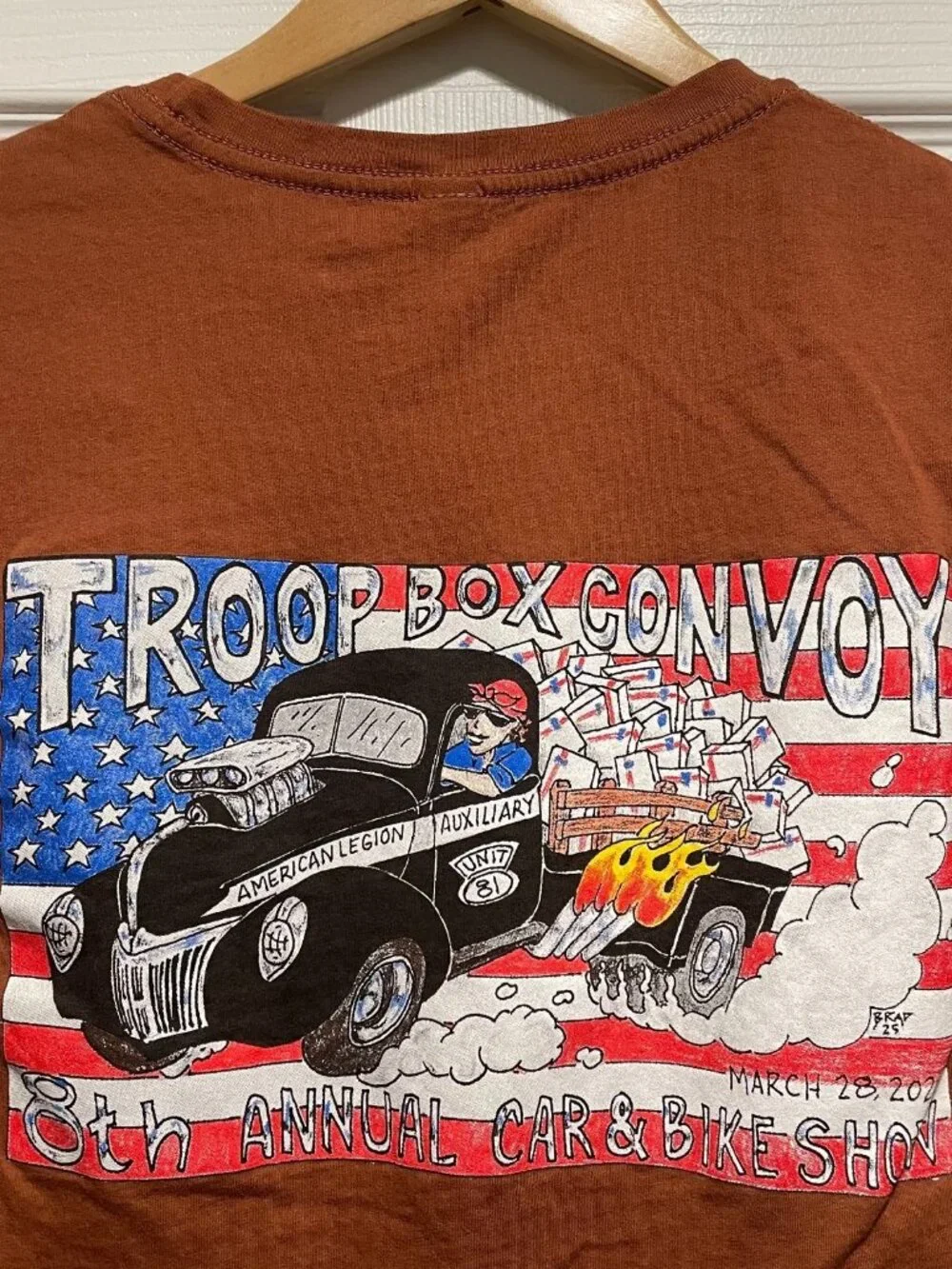 Troop Box Convoy Graphic T-Shirt Men's Size 2XL Brown Vintage Car Bike Show Tee
